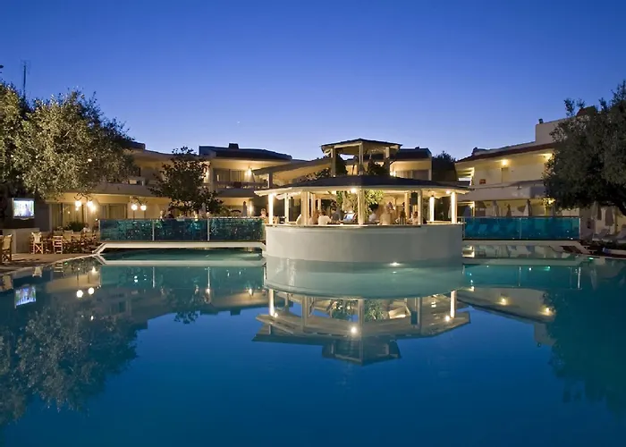 Lydia Maris & Kolymbia