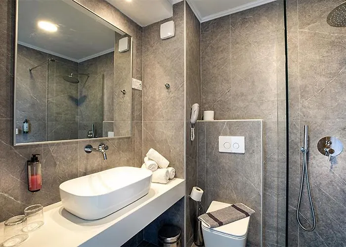 Lydia Maris & Hotel 5*