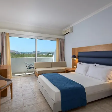 Lydia Maris & Hotel 5*