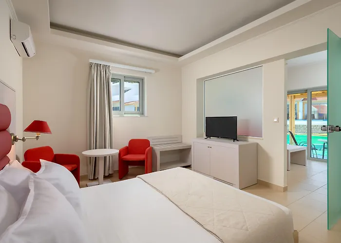 Lydia Maris & קולימביה