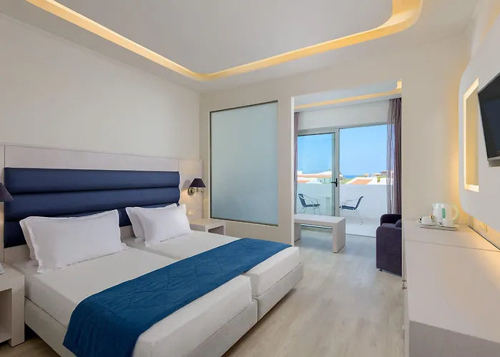 Lydia Maris & קולימביה